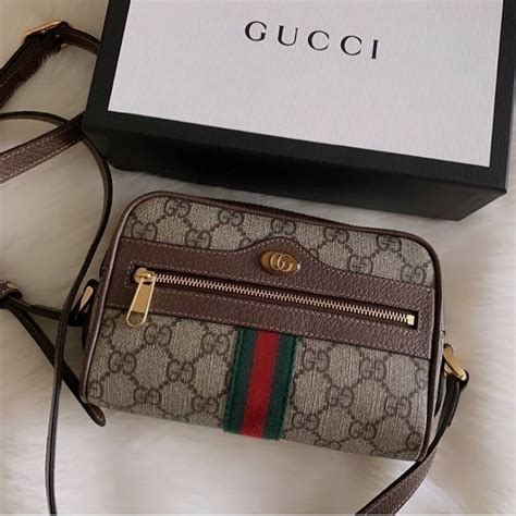 what is the cheapest thing at gucci|least expensive gucci bag.